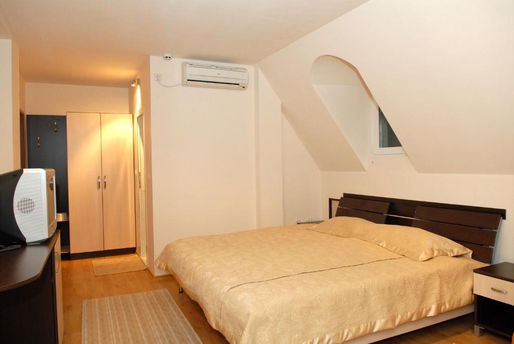 Hotel Avis Sandanski Exterior photo